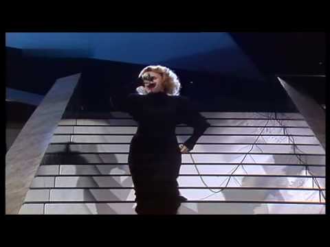 Youtube: Ingrid Caven - In zehn Sekunden ist alles vorbei 1983