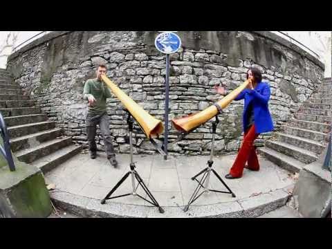 Youtube: Adèle & Zalem, Didgeridoo Duet
