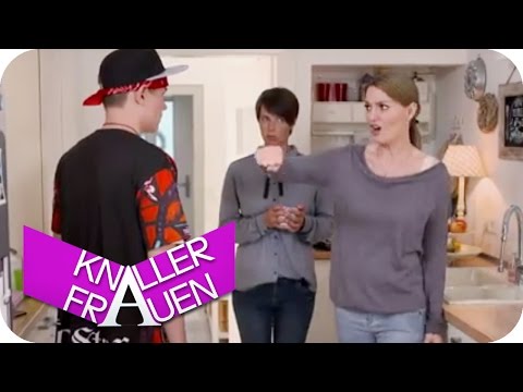 Youtube: Erziehungs-Rap | Knallerfrauen mit Martina Hill