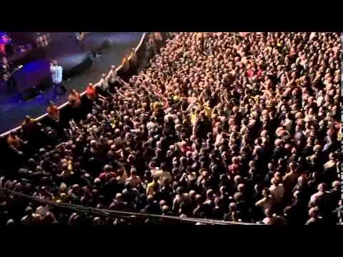 Youtube: There'll Always be an England(Sex Pistols Live at Brixton Academy 2007)
