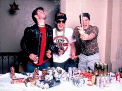 Youtube: Beastie Boys - Tough Guy / Heartattack Man