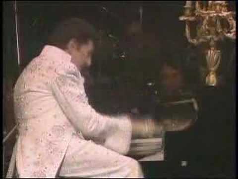 Youtube: Liberace in London Classic Concertos
