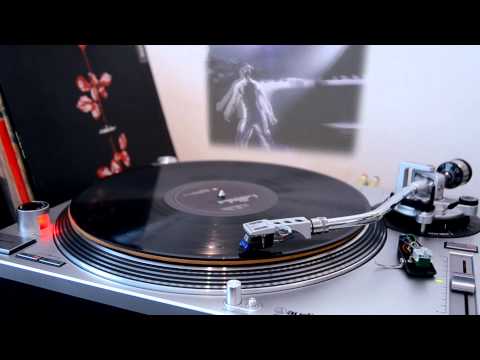 Youtube: Depeche Mode - World In My Eyes (vinyl)