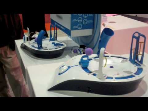 Youtube: CES 2009: Mattel Mindflex