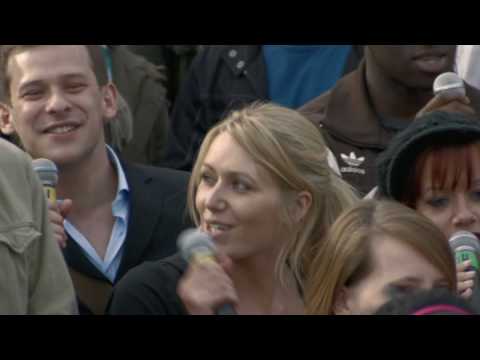 Youtube: T-Mobile Sing-along Trafalgar Square (extended version)
