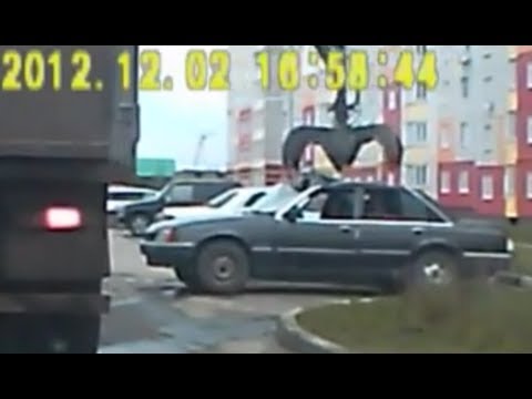 Youtube: Car Crushed for Unpaid Tickets in Russia