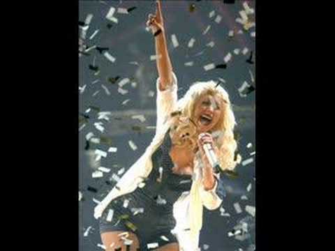 Youtube: Christina Aguilera - Genie In A Bottle