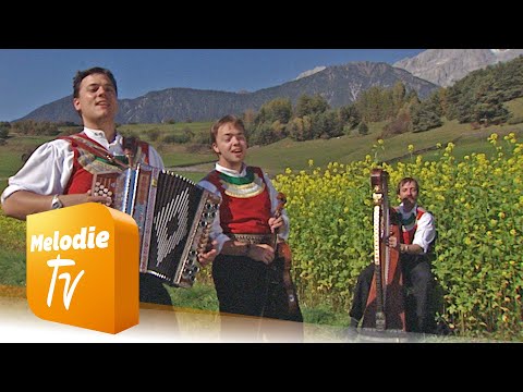 Youtube: Ursprung Buam - Don Camillo und Peppone (Offizielles Musikvideo)