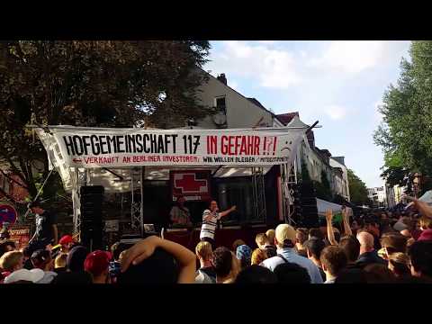 Youtube: Retrogott & Hulk Hodn @ Bernstorfstraßenfestival - Deutsche Nationalhymne