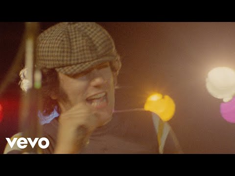 Youtube: AC/DC - Back In Black (Official 4K Video)