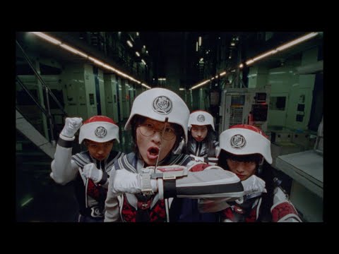 Youtube: ATARASHII GAKKO! - Tokyo Calling (Official Music Video)