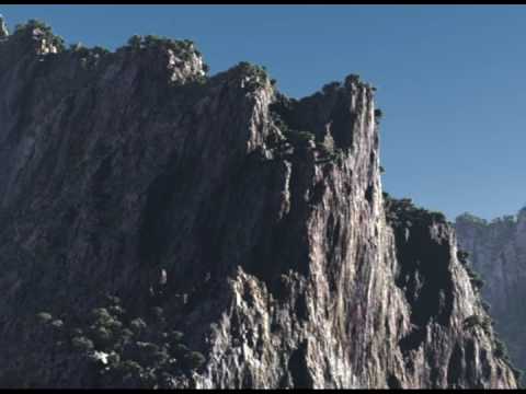 Youtube: UFO in mountain - UFO in montagna