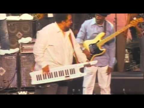 Youtube: GEORGE DUKE MARCUS MILLER REACH FOR IT LIVE