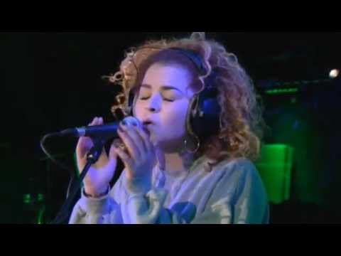 Youtube: Rudimental - Waiting All Night ft. Ella Eyre (BBC Radio 1 Live Lounge)