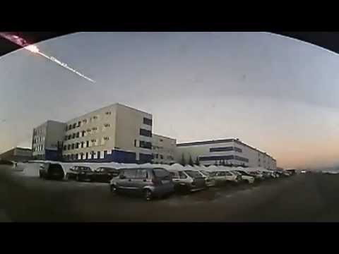 Youtube: Meteorit in Russland
