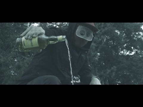 Youtube: Gossenboss mit Zett - Bitterfeld (Gossenbeats) Offizielles Video