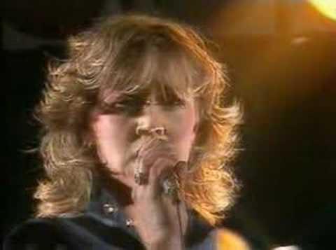 Youtube: Agnetha Faltskog - Wrap Your Arms Around Me (Special)