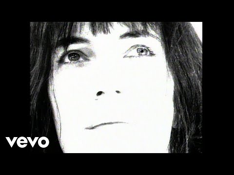 Youtube: Patti Smith - People Have The Power