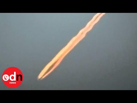 Youtube: Meteorite crashes towards earth in Peru