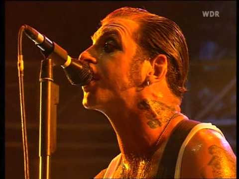 Youtube: Social Distortion - I Was Wrong (Live)
