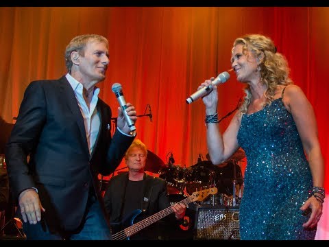 Youtube: How Am I Supposed To Live Without You. Michael Bolton w/Maria Wells