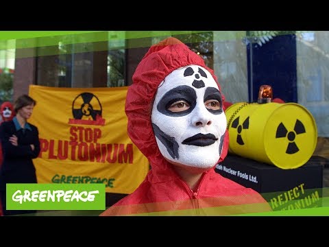 Youtube: Greenpeace protestiert gegen die Beladung des AKW Fukushima 1 mit MOX-Brennstäben