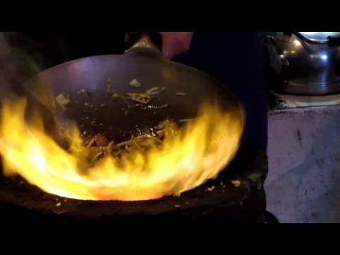 Youtube: Big Fire Wok Stir Fry (Xi'an, China)  Noodles And Fried Rice