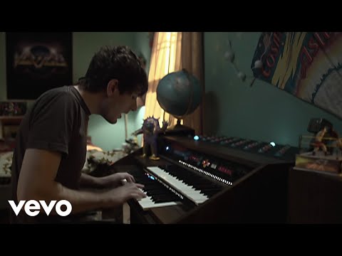 Youtube: Owl City - Fireflies (Official Music Video)