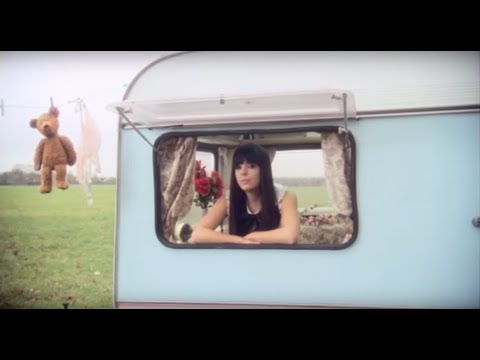Youtube: Lily Allen | The Fear (Official Video - Explicit Version)