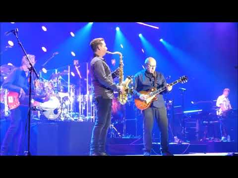 Youtube: Going Home Local Hero - Mark Knopfler (Barcelona SBD 2019)