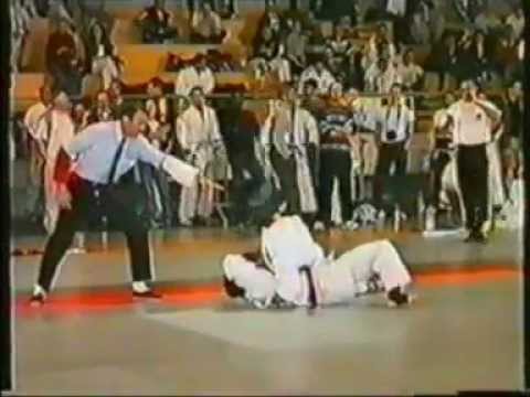 Youtube: Ju-Jutsu Fighting Highlight Video - Wolfgang Heindel - World Champion 2004 JJIF Fighting