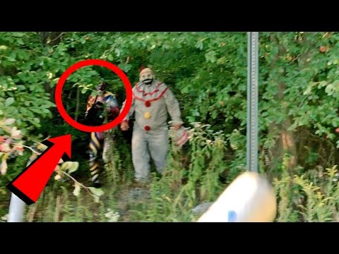 Youtube: Top 10 SCARIEST Clown Sightings Caught on Video (Scary Clown Videos)