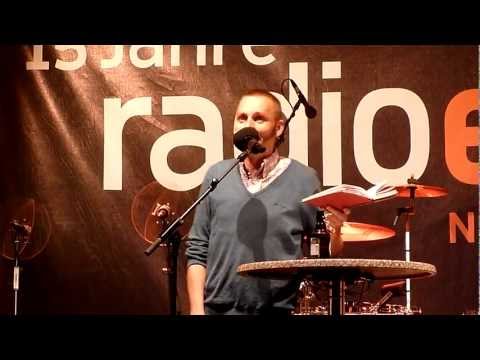 Youtube: Ahne - 15 Jahre RadioEins - Park am Gleisdreieck Berlin - 1.09.12