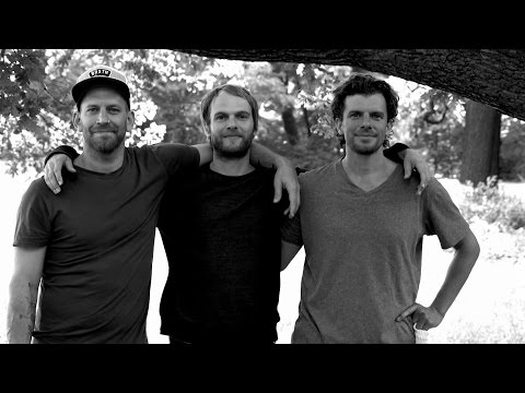 Youtube: Sportfreunde Stiller - Das Geschenk (Official Lyric Video)