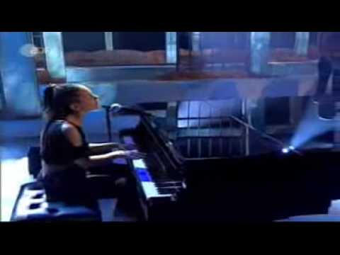 Youtube: alicia keys - fallin'