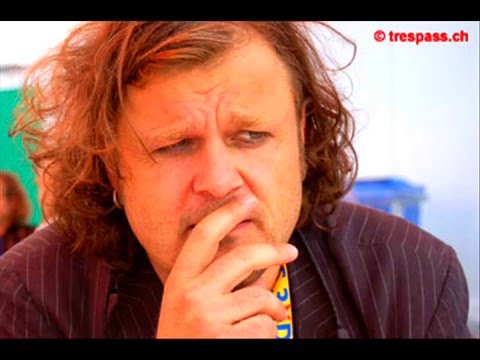 Youtube: Patent Ochsner - Scharlachrot (Original)
