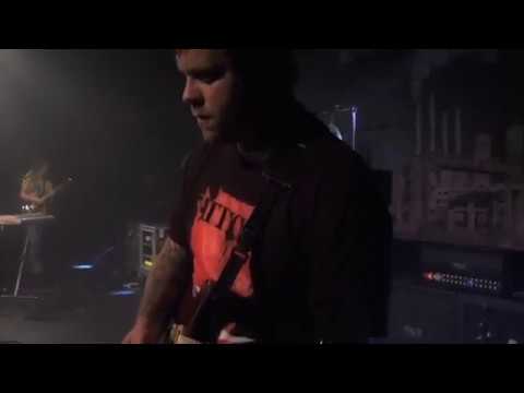 Youtube: Between The Buried And Me - White Walls (Live)