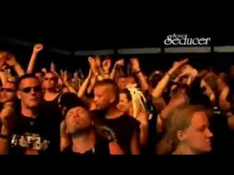 Youtube: Anne Clark - Our Darkness Live at Mera Luna Festival 2007.flv