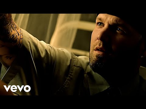 Youtube: Limp Bizkit - Boiler (Official Music Video)