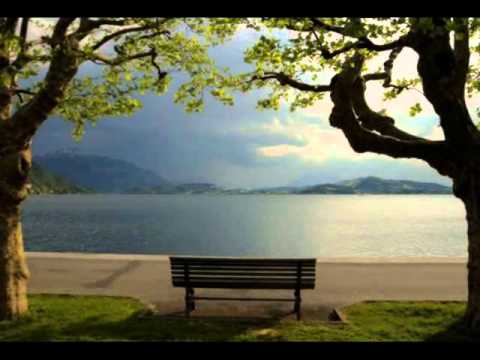 Youtube: Vivaldi - Herbst / Autumn