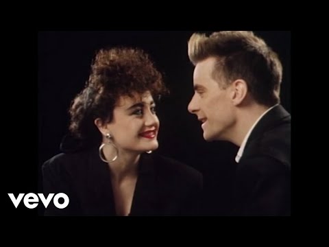 Youtube: Deacon Blue - Dignity (Behind The Scenes)
