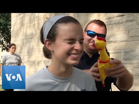 Youtube: Police Academy Recruits Must Try Not to Laugh to Pass the "Chicken Test" | VOANews