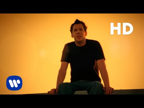 Youtube: Simple Plan - Welcome To My Life (Official Video)