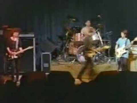 Youtube: The Au Pairs - Come Again (Urgh! A Music War)