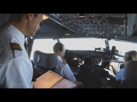 Youtube: Airbus A340 EMERGENCY - Engine Failure
