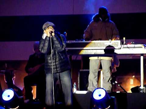 Youtube: Xavier Naidoo - Gib Dich nicht auf - 27.3.2010 Live, Haus im Ennstal