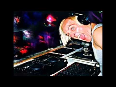 Youtube: Sven Väth Live - Omen Frankfurt Abschluss Set 18.10.1998 Hr3 Clubnight (Das OMEN Begräbnis)