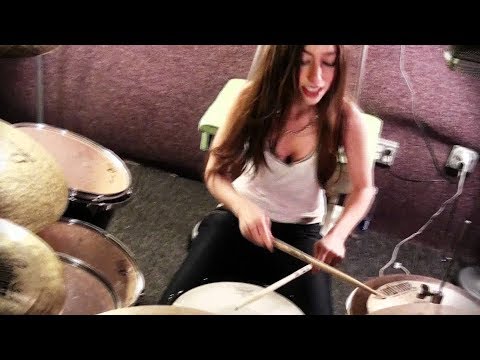 Youtube: SLIPKNOT - PSYCHOSOCIAL - DRUM COVER BY MEYTAL COHEN