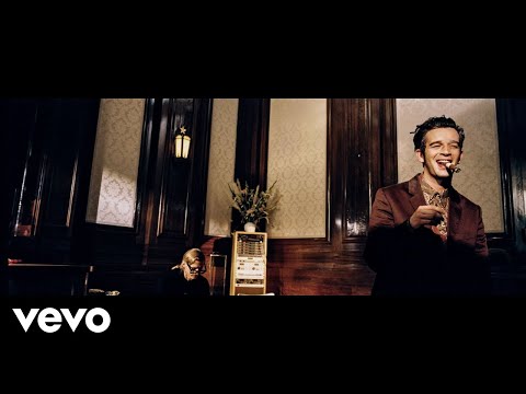 Youtube: The 1975 - Happiness (Official Video)