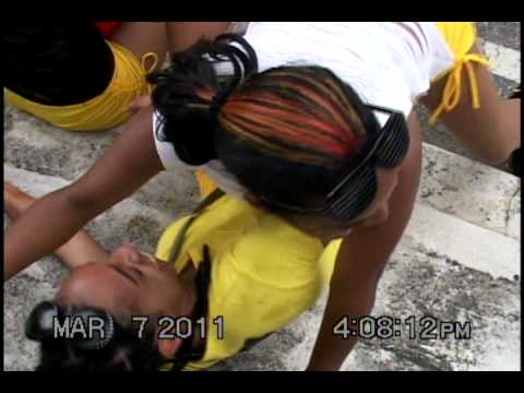 Youtube: Trinidad Carnival Monday 2011 - Sun Dance